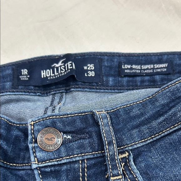 Hollister Dark Blue Distressed Skinny Jeans - Picture 3 of 5